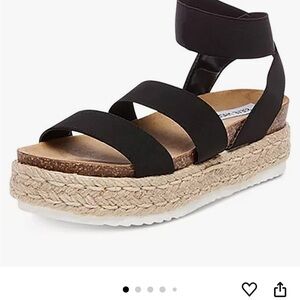 Steve Madden “Jaklin” sandal in black